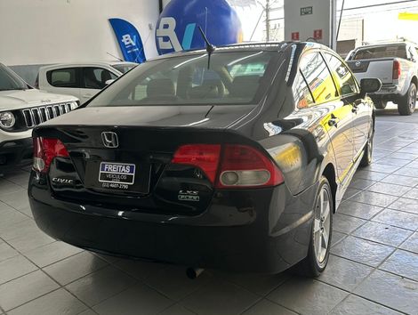 Honda Civic Sedan LXS 1.8/1.8 Flex 16V Aut. 4p