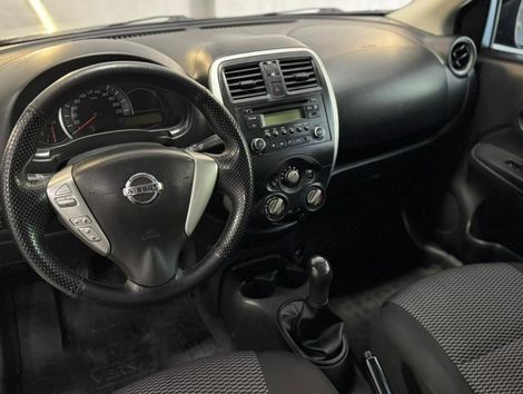Nissan VERSA S 1.0 12V FlexStart 4p Mec.