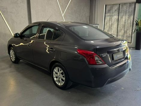 Nissan VERSA S 1.0 12V FlexStart 4p Mec.