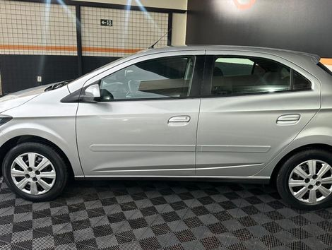 Chevrolet ONIX HATCH LT 1.4 8V FlexPower 5p Mec.