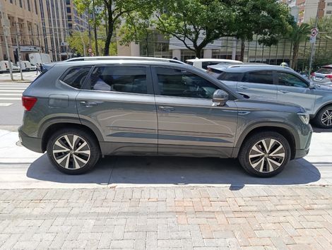 VolksWagen TAOS Highline 1.4 250 TSI Flex Aut.