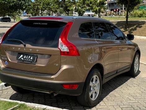 Volvo XC 60 2.0 T5  5p