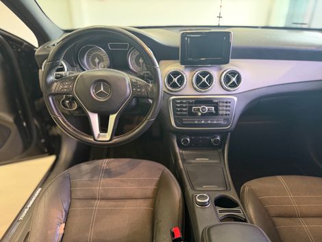 Mercedes GLA 200 Advance 1.6/1.6 TB 16V Flex Aut.