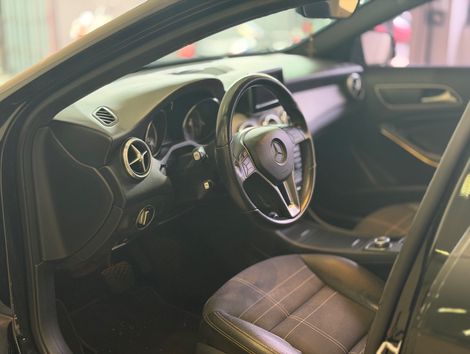 Mercedes GLA 200 Advance 1.6/1.6 TB 16V Flex Aut.