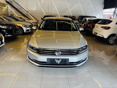 VolksWagen Passat Highline 2.0 TSI 220cv Tip.