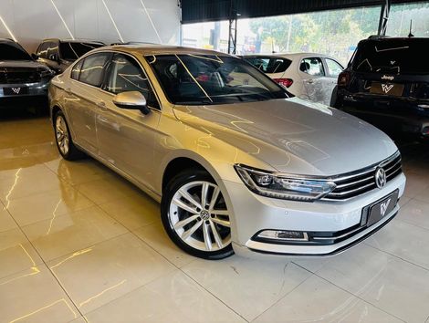 VolksWagen Passat Highline 2.0 TSI 220cv Tip.
