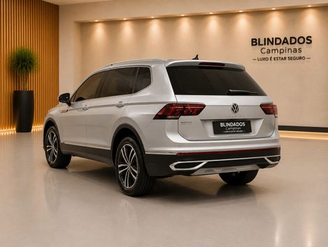VolksWagen TIGUAN Allspac R-Line 300 TSI 2.0 