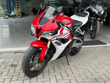 HONDA CBR 600 RR