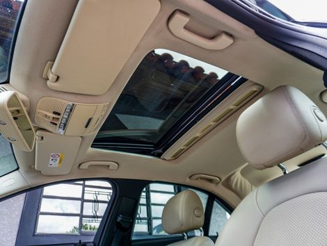 Mercedes C-200 Avantgarde 2.0 TB 16V 184cv Aut.