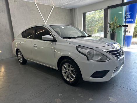 Nissan VERSA SL 1.6 16V FlexStart 4p Mec.