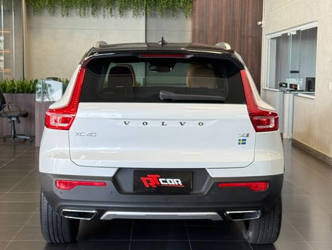 Volvo XC 40 T-4 INSCRIPTION 2.0 190cv FWD