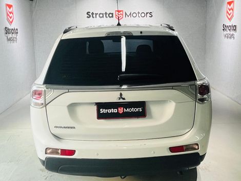 Mitsubishi OUTLANDER 2.0 16V 160cv Aut.