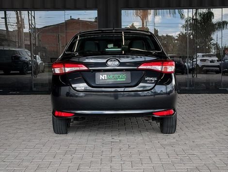 Toyota YARIS XLS Connect Sed. 1.5 Flex 16V Aut.
