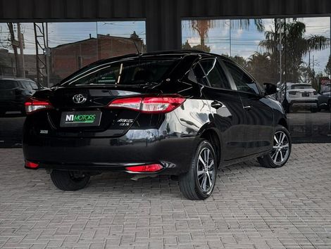 Toyota YARIS XLS Connect Sed. 1.5 Flex 16V Aut.