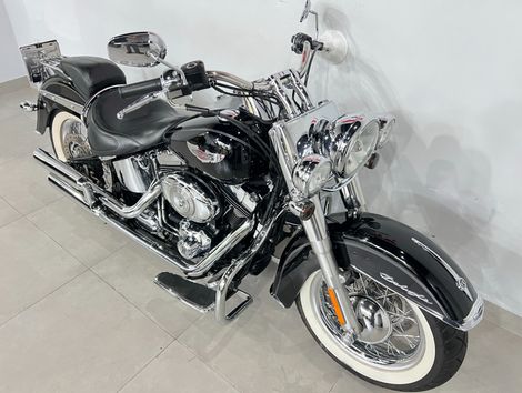 Harley SOFTAIL DELUXE  FLSTN
