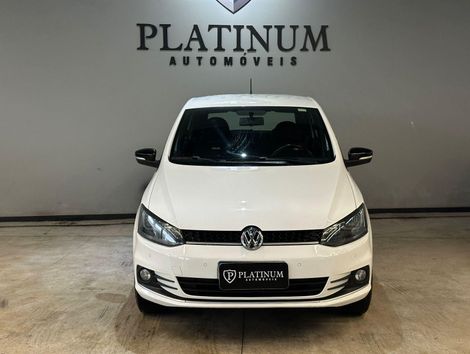 Volkswagen RUN 1.6 Flex 8V 5p 