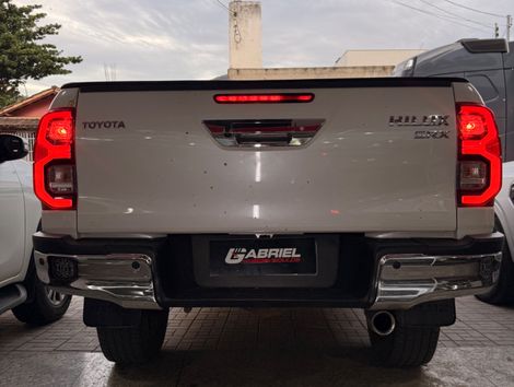 Toyota Hilux CD SRX 4x4 2.8 TDI 16V Diesel Aut.