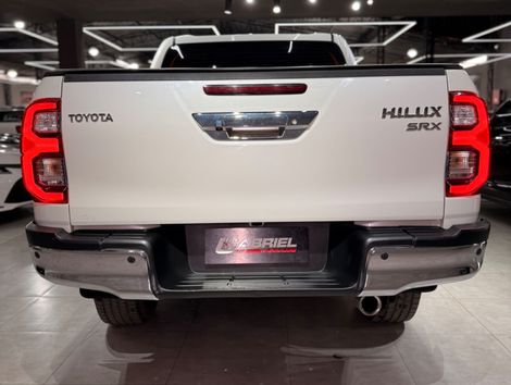 Toyota Hilux CD SRX 4x4 2.8 TDI 16V Diesel Aut.