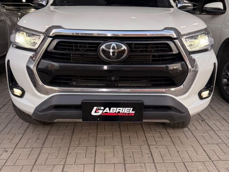 Toyota Hilux CD SRX 4x4 2.8 TDI 16V Diesel Aut.