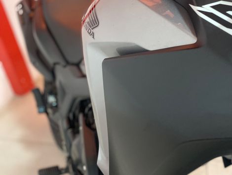 Honda XRE 300 SAHARA