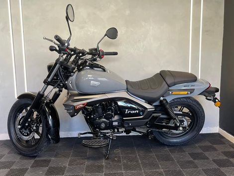 SHINERAY IRON 250 EFI