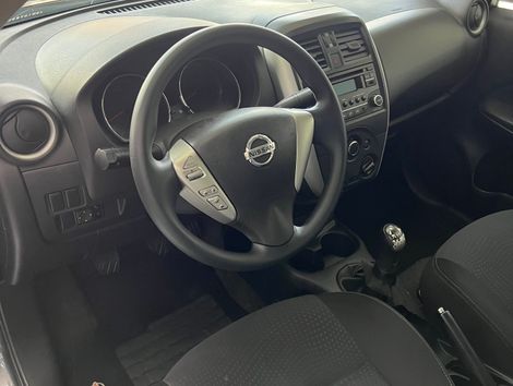 Nissan VERSA SL 1.6 16V Flex Fuel 4p Mec.