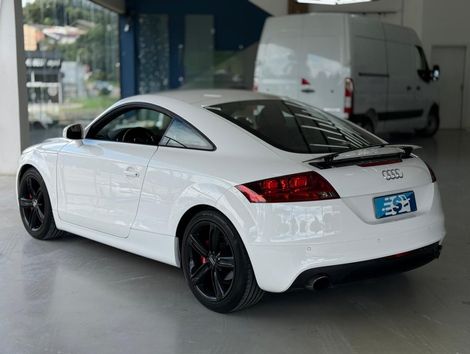 Audi TT 2.0 16v TFSI S-Tronic