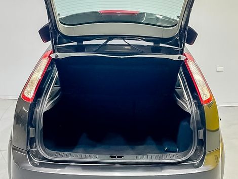 Ford Focus 1.6 S/SE/SE Plus Flex 8V/16V  5p