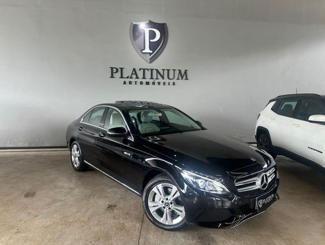 Mercedes-Benz Avantgarde 2.0 TB 211cv Aut.