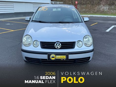 VolksWagen Polo Sedan 1.6 Mi Total Flex 8V 4p