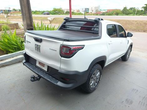 Fiat Strada Freedom 1.3 Flex 8V CD