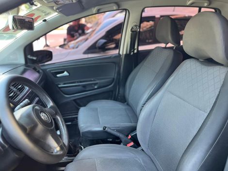 VolksWagen Fox 1.6 Mi Total Flex 8V 5p