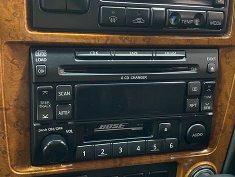 Nissan Pathfinder SE Luxo 3.5 V6 24V 243cv