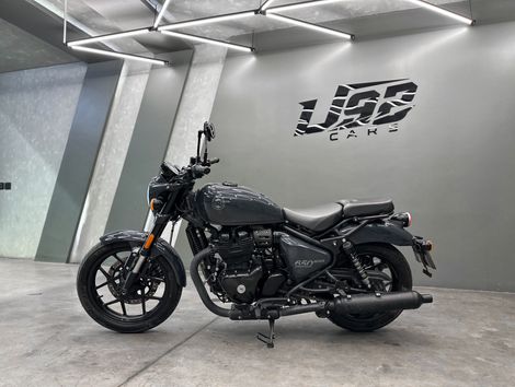 Royal Enfield Shotgun 650 Mid