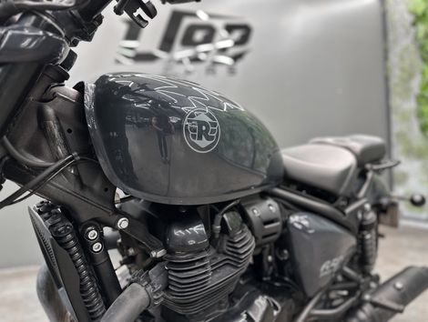 Royal Enfield Shotgun 650 Mid