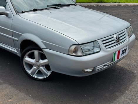 VolksWagen Santana 2.0 Mi 2p e 4p