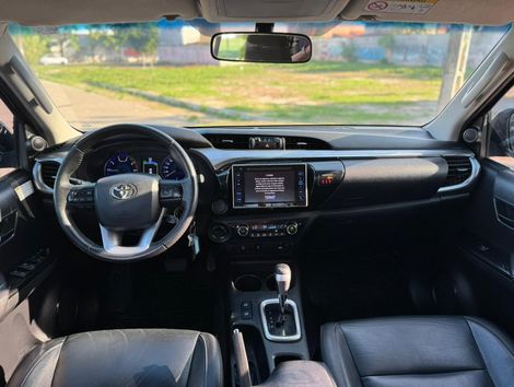 Toyota Hilux CD SRV 4x4 2.8 TDI Diesel Aut.