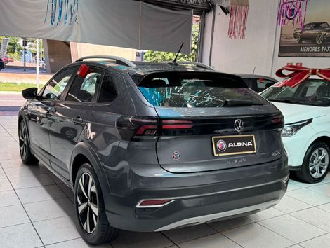 VolksWagen Nivus Highline 1.0 200 TSI Flex Aut.