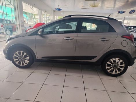 Hyundai HB20X Style 1.6 Flex 16V Aut.