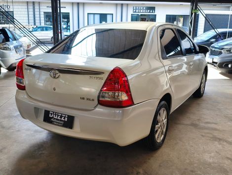 Toyota ETIOS XLS Sedan 1.5 Flex 16V 4p Aut.