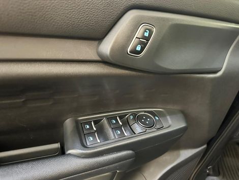 Ford Ranger Black 2.0 4x2 CD TB Diesel Aut.