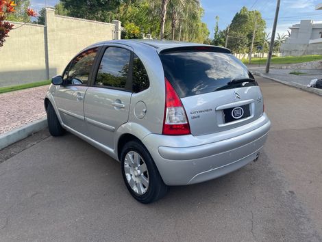 Citroën C3 GLX 1.4/ GLX Sonora 1.4 Flex 8V 5p