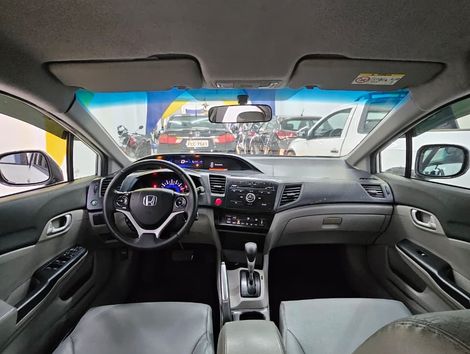 Honda Civic Sedan LXR 2.0 Flexone 16V Aut. 4p