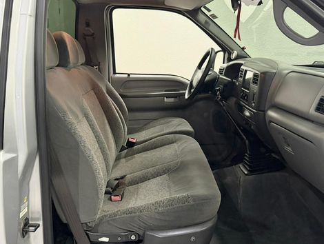 Ford F-250 XL 4.2 Turbo Diesel