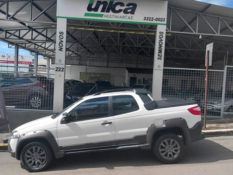 Fiat Strada Adventure1.8/ 1.8 LOCKER Flex CD