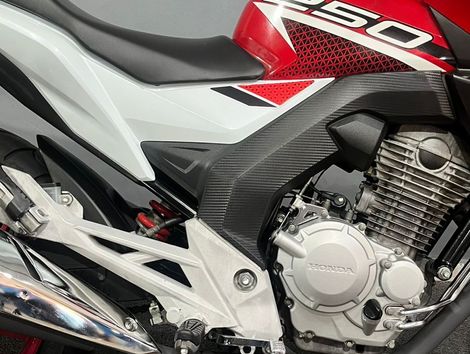 Honda CB250F Twister ABS