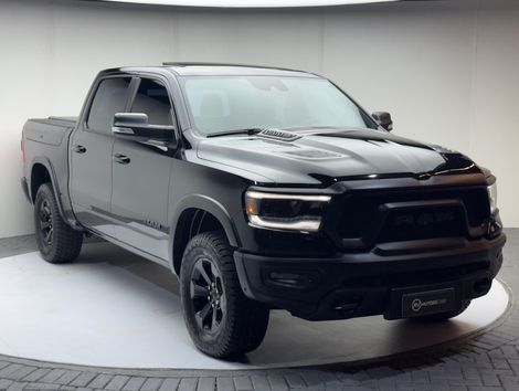 RAM 1500 REBEL 5.7 HEMI CD V8 4x4 Aut.