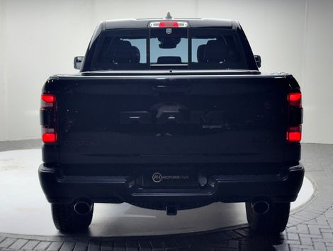 RAM 1500 REBEL 5.7 HEMI CD V8 4x4 Aut.