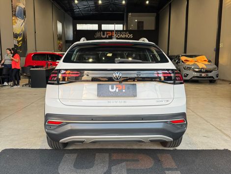 VolksWagen Nivus Highline 1.0 200 TSI Flex Aut.