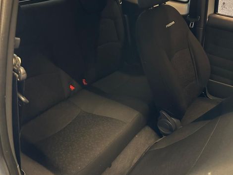 Fiat Strada Freedom 1.4 Flex 8V CD